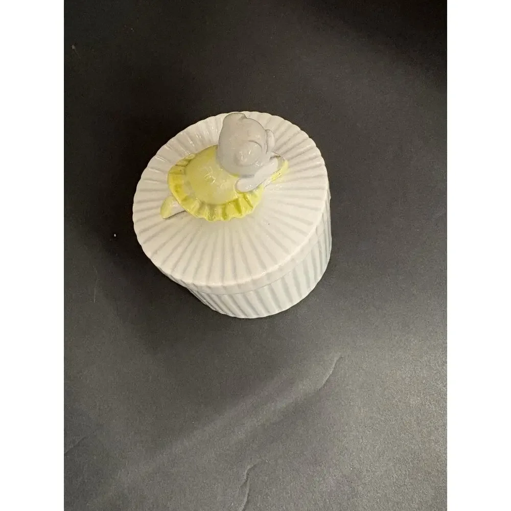Fitz and Floyd Round Ceramic Trinket Box, White/Yellow, Removable Lid